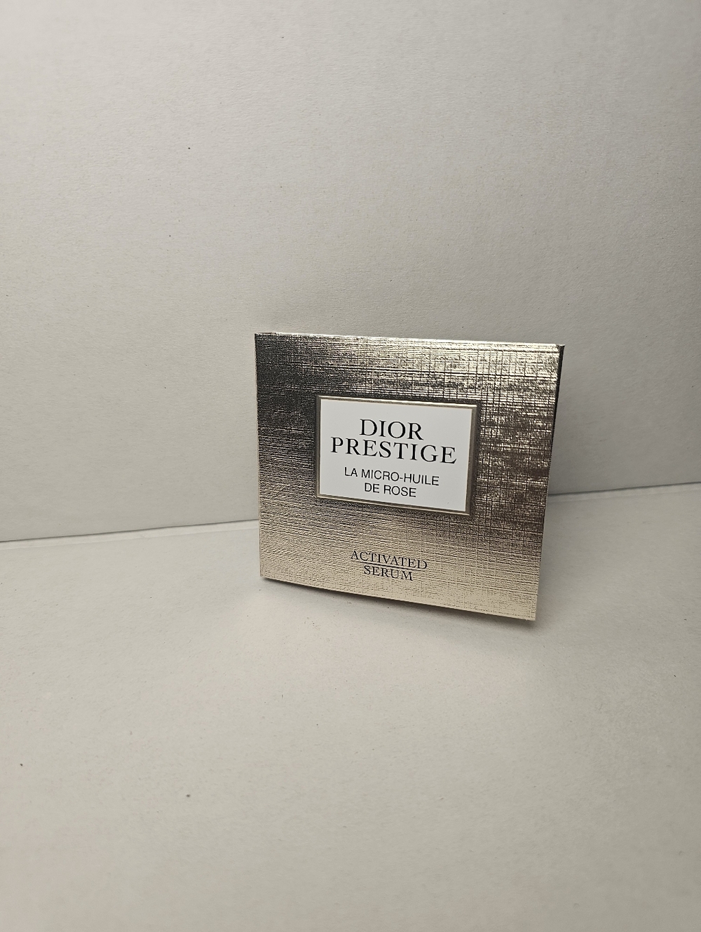 Dior Prestige La Micro-Huile de Rose Activated Serum - Gold Box Sample Size 0.03